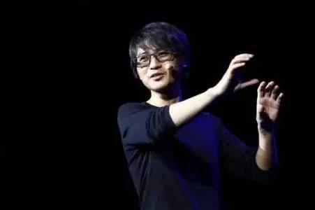 少年热血读韩寒，听懂宗盛已中年｜侯哥聊车