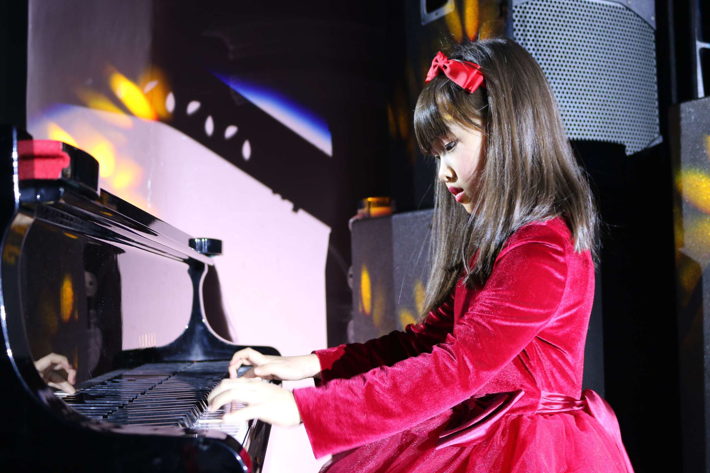 九岁到80岁的样子,九岁的年纪十八岁的心理年龄