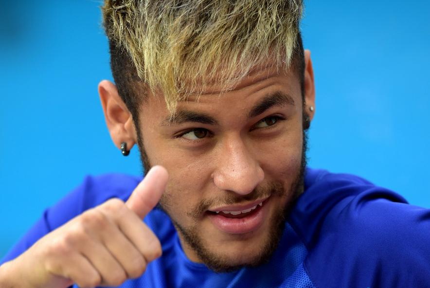 内马尔该怎么样对得起颠沛流离,tobeornottobe的分析朗读