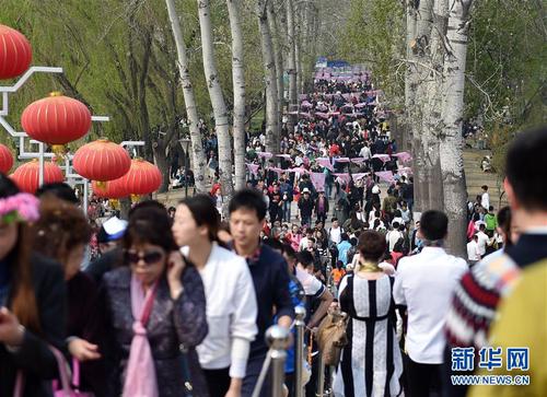 清明节光明日报,光明日报出游禁令