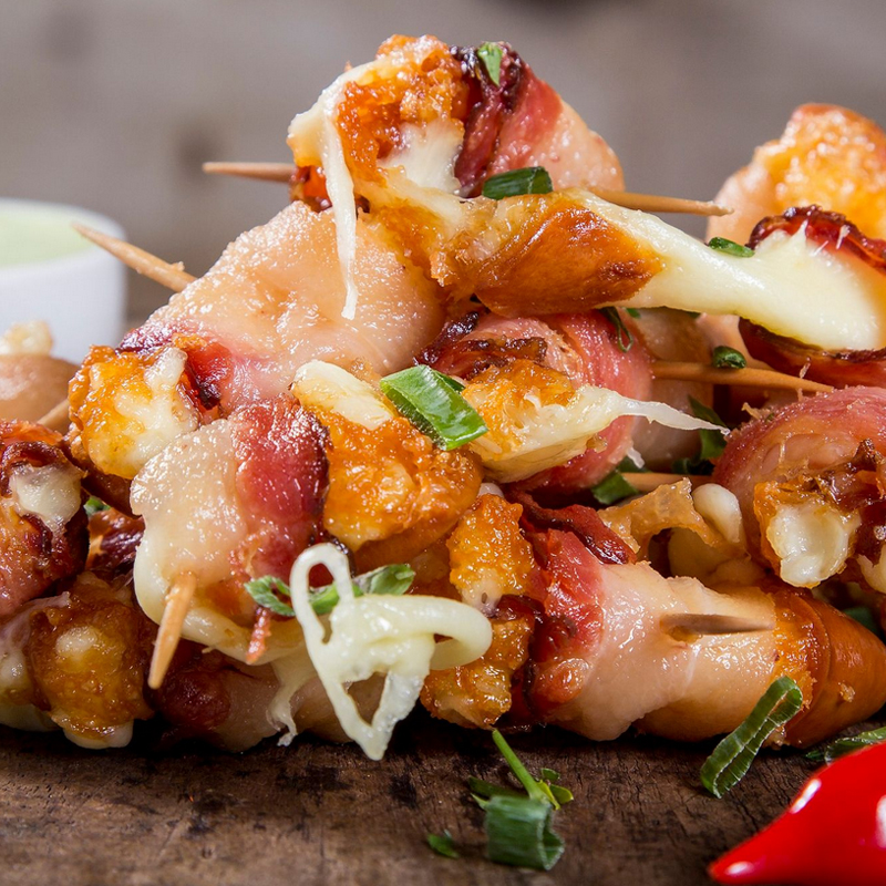 欢乐撸串季，大家动起手来美味不邂逅