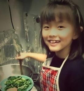 “男人婆”张延淡出娱乐圈女儿已12岁，原来娱乐圈夫妻这么多