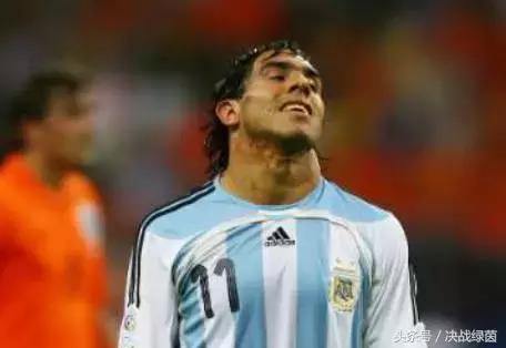 没有出众的外貌只有努力,没有出众的外表就不要放纵