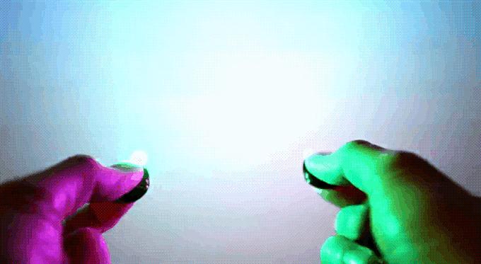 一款会飞的指尖陀螺,只能转不能锤的指尖陀螺