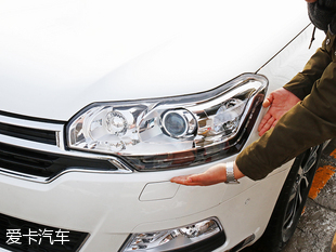 标致508和雪铁龙c5到底该怎么选,2011款雪铁龙c5与标致508对比