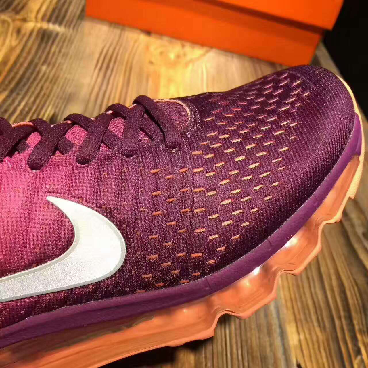 耐克鞋怎么看鞋标辨别真假,耐克空军一号真假鉴别鞋标