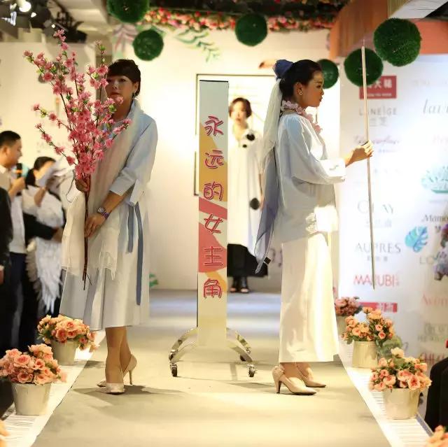 贵阳这些女人，不是名模，但都有一颗想混时尚圈的心！