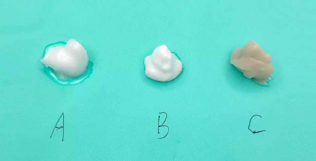 皮肤干到炸皮,皮肤干到爆皮用什么护肤乳