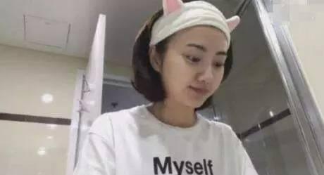 同样是晒素颜，为什么活跃得像高仿的大甜甜洗个脸就能圈粉无数？