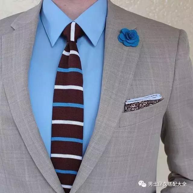 男士休闲西装西裤搭配小白鞋,男士休闲西装搭配什么打底衫