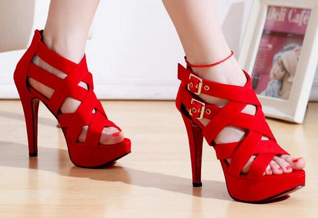 十二星座适合什么鞋子,十二星座的衣服和鞋子