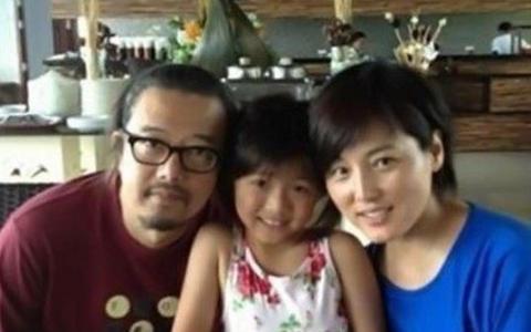 “男人婆”张延淡出娱乐圈女儿已12岁，原来娱乐圈夫妻这么多