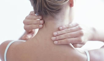 颈椎病的治疗切忌盲目推拿按摩,治疗颈椎病一般不采用哪种方法