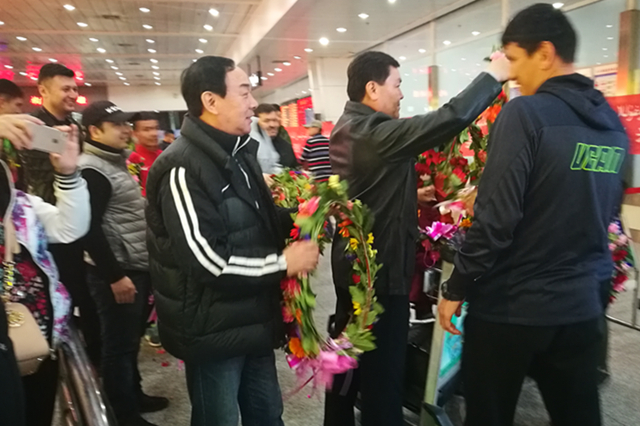 天山雪豹对黑龙江附加赛,新疆天山雪豹2021年第一场比赛