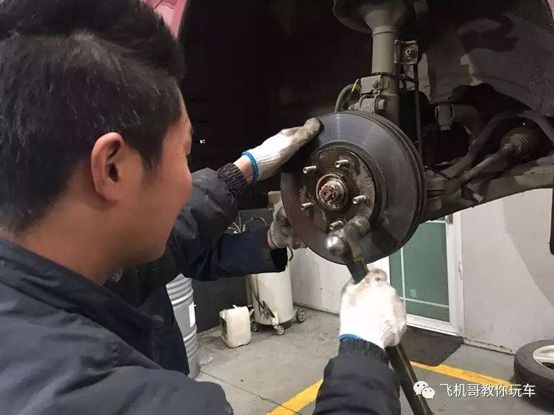 刹车升级应该关注什么,想提升刹车性能有什么好方法