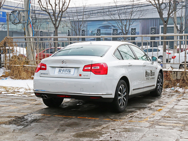 标致508和雪铁龙c5到底该怎么选,2011款雪铁龙c5与标致508对比