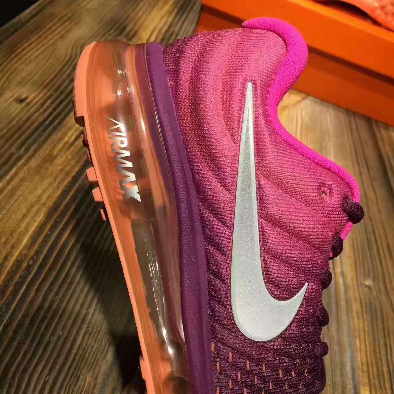 耐克鞋怎么看鞋标辨别真假,耐克空军一号真假鉴别鞋标