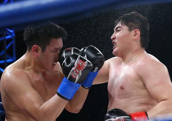 泰森8秒ko对手的重量级拳王,世界拳王泰森的十大凶恶ko