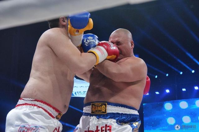 泰森8秒ko对手的重量级拳王,世界拳王泰森的十大凶恶ko