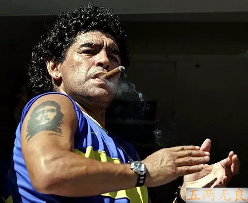 足坛十大神峰有谁,足球场上的十大武器