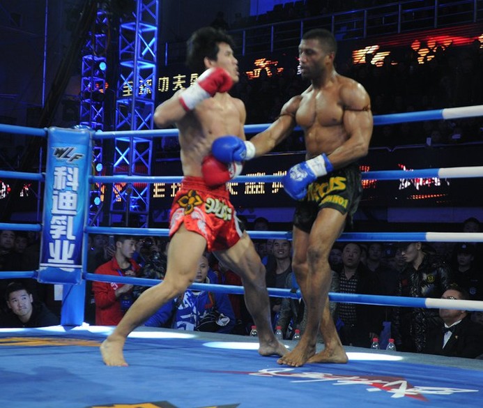 邱建良和一龙的搏击,中国自由搏击第一人邱建良