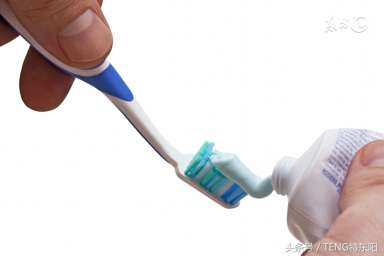 车载必备应急物品清单,车内必备的九件应急物品您有吗