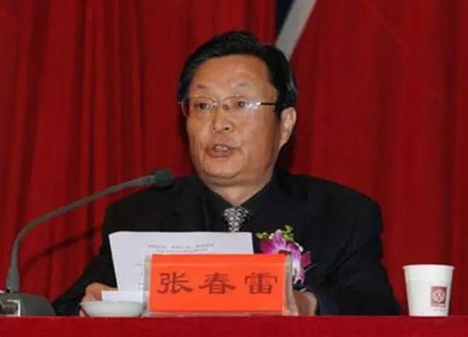 11年比完上半场，中场换人，暴露了维维怎样的酒业意图？