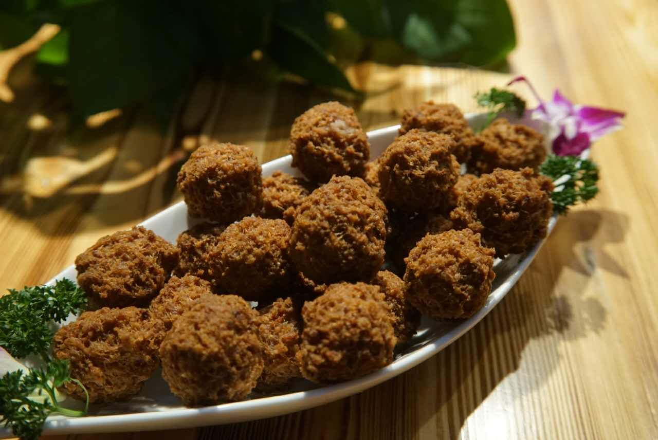 哈尔滨这家百年老字号水饺,哈尔滨老独一处熏酱饺子馆