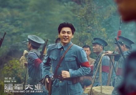 女演武则天，男演杜月笙：冯小刚葛优张涵予谁更枭雄？