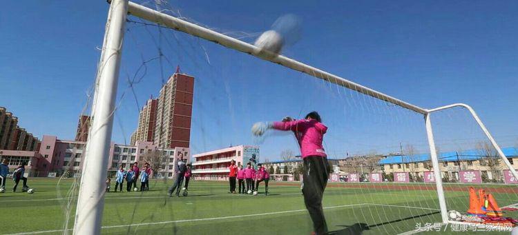 集宁区光明街小学校长巩建伟,巩建伟