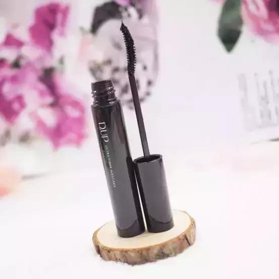 和阿玛尼200颜色一样的口红,这款口红市场价多少