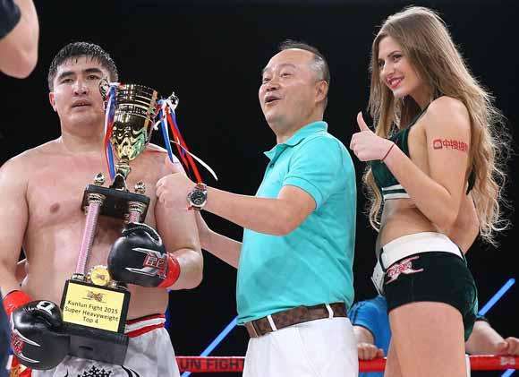 泰森8秒ko对手的重量级拳王,世界拳王泰森的十大凶恶ko