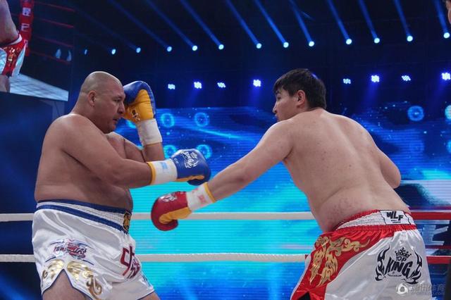 泰森8秒ko对手的重量级拳王,世界拳王泰森的十大凶恶ko