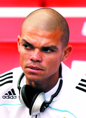 欧洲杯赛场的c罗有多强,16年欧洲杯c罗高光时刻