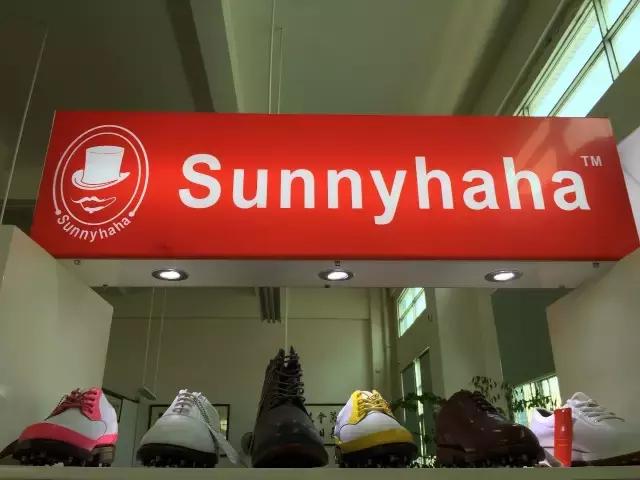 35年的制鞋经历，全球多个高尔夫赛事都指定要用他的球鞋