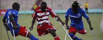 无兄弟不足球完整视频,无兄弟不足球翻译