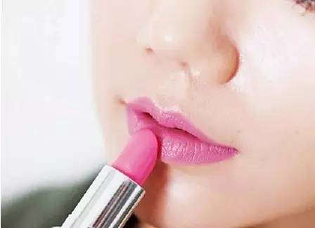 怎么打造又纯又欲的唇妆,唇妆的最高境界