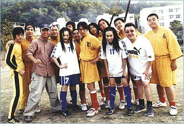 周星驰赵薇少林足球化妆,周星驰拍摄少林足球花絮