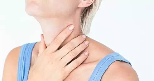 男子打鼾一夜呼吸停断,男人喝完酒打呼噜窒息