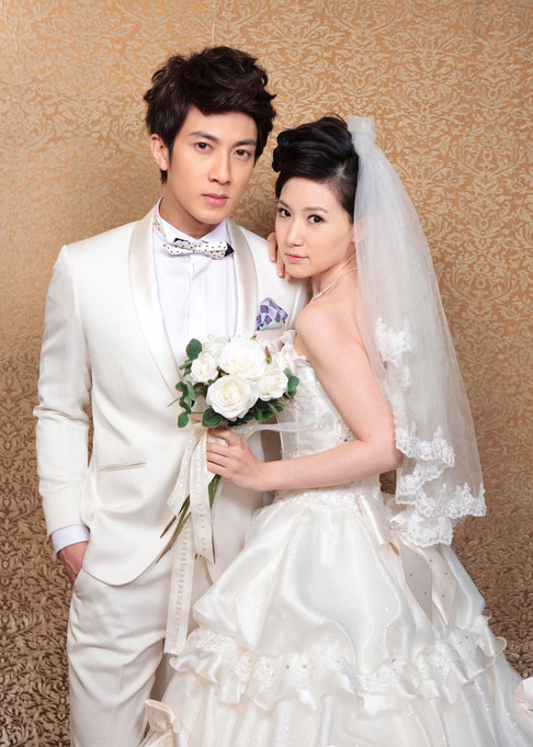 吴尊结婚14年的照片,吴尊林志玲