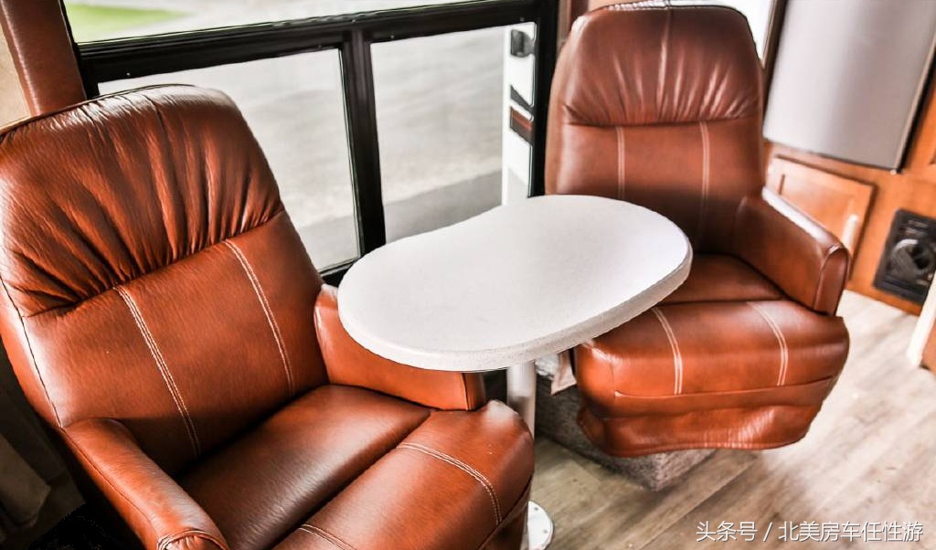 进口拖挂房车最佳车型,进口拖挂房车lance1475