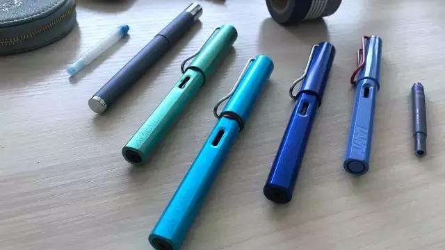 lamy限量版有哪些颜色,lamy钢笔古铜色跟橙色对比