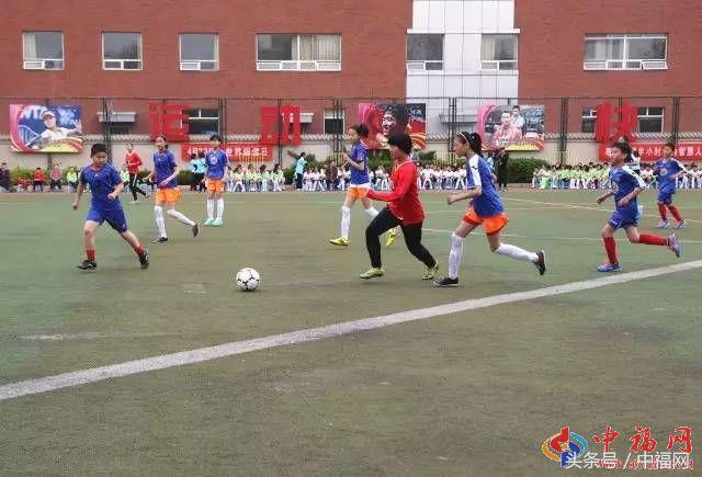 新升小学“阳光梧桐·绿茵少年”成长计划启动仪式