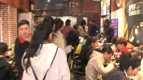 长清大学城的特色美食,济南长清大学城美食街炒河粉