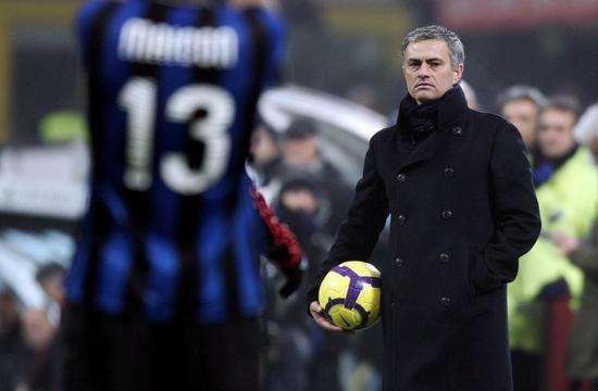 热血足球怎么把人打倒,热血足球被打