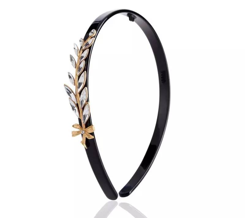 春季刮风头发乱糟糟，我有这些“治愈”法宝！