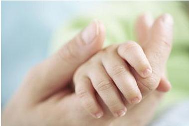 手上倒刺多缺什么维生素,一岁宝宝手上起倒刺是缺啥