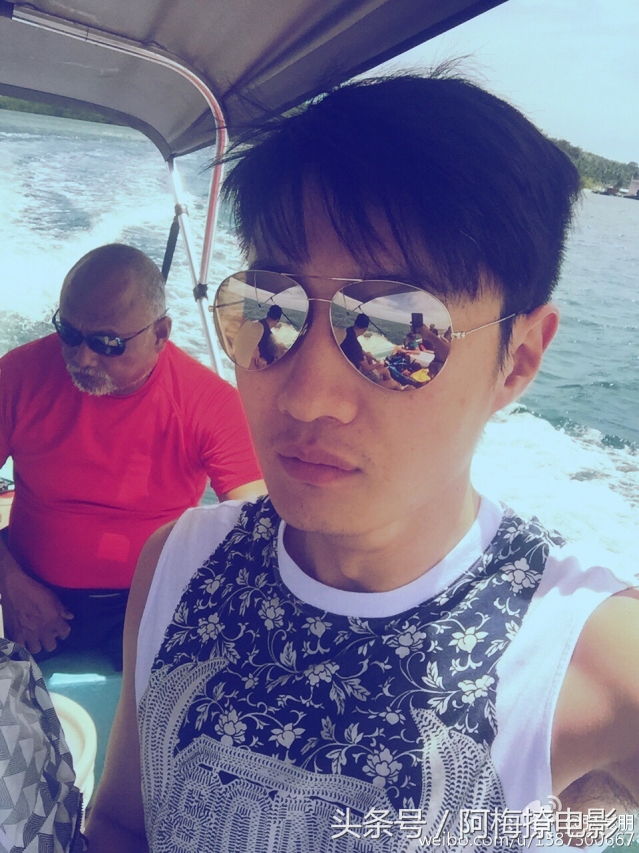 小鲜肉肌肉模特,白百何小鲜肉的照片