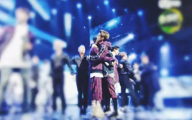 白敬亭吻戏王嘉尔,萧敬腾白敬亭王嘉尔三人关系