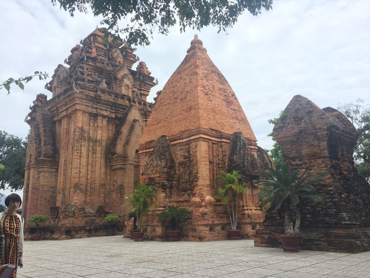 越南姑娘来芽庄旅游,越南姑娘在芽庄旅行